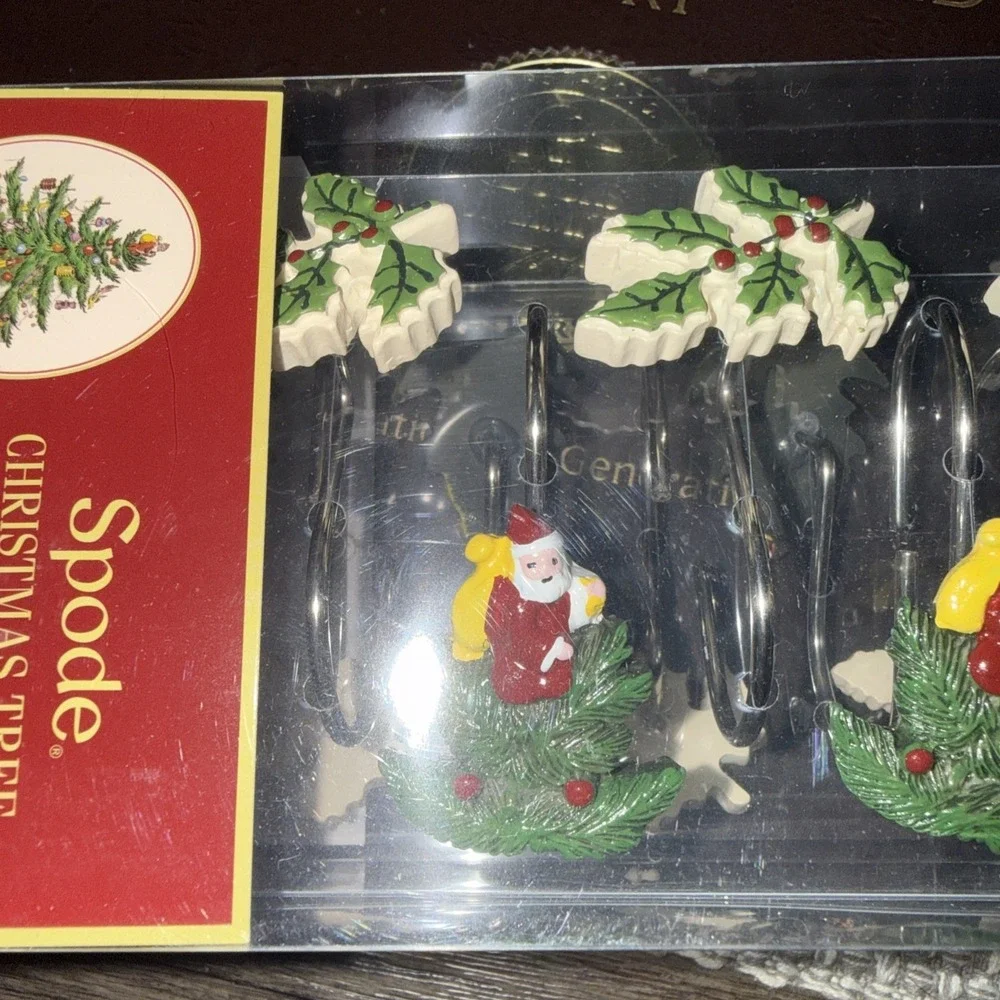 Shower Curtain Hooks Holiday Bathroom Decor Set‎ of 12 ( Christmas Tree) NEW